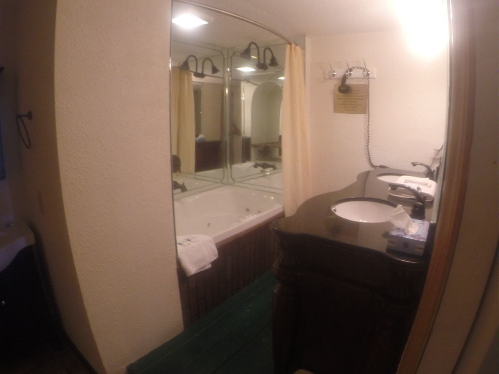 Executive Inn And Suites Waco Eksteriør billede